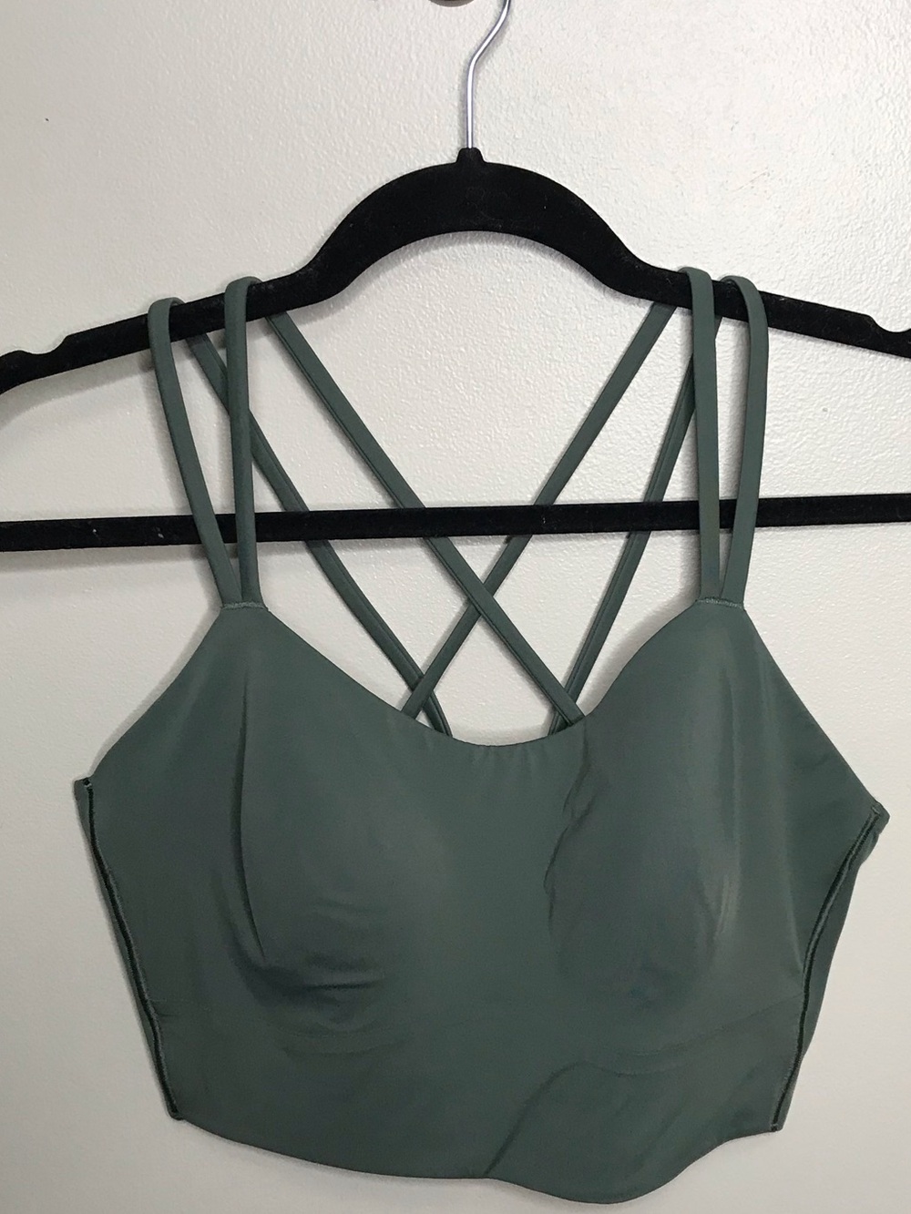 Lululemon Athletica Like A Cloud Sage Green Strappy Sports Bra Sz 12